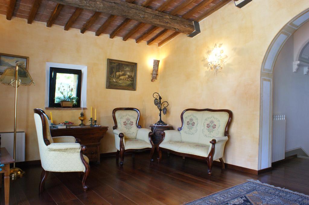 Bed and Breakfast Casa Lucia In Chianti Вальяли Экстерьер фото